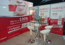 Portable stand for Colgate
